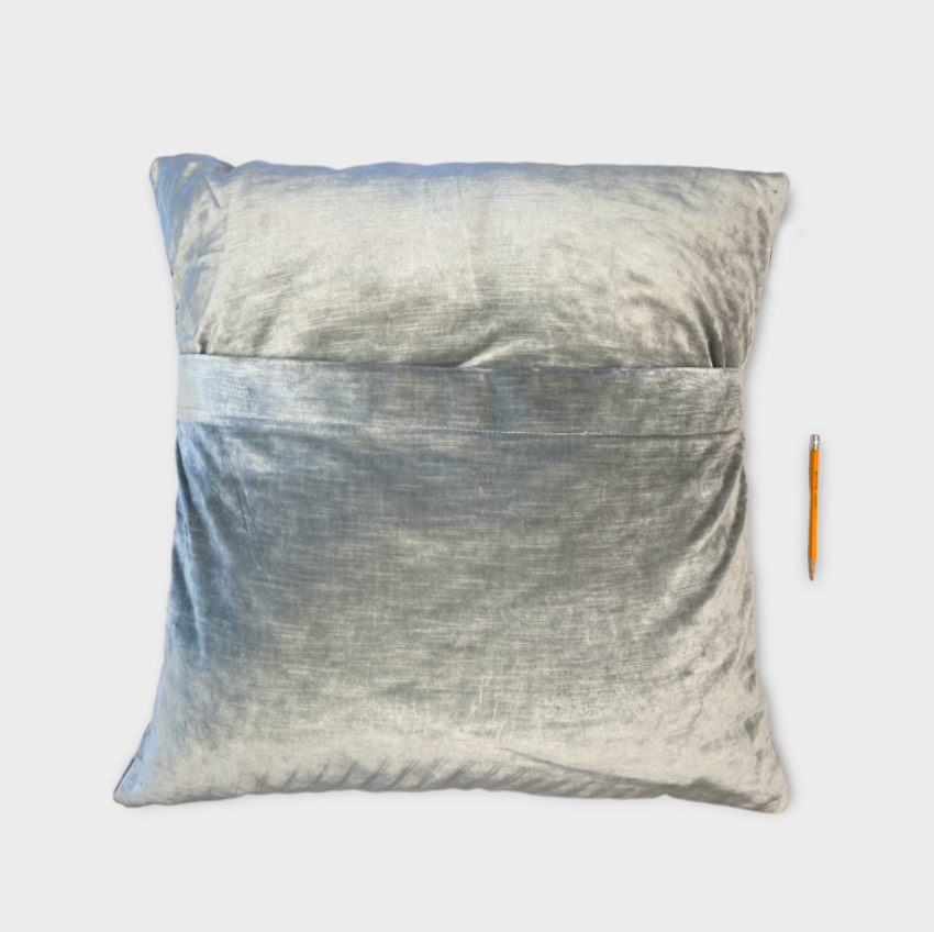 LARGE PILLOW / TRIANGLE PATCHWORK VELVET