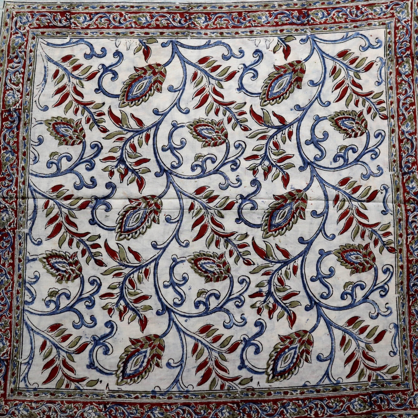 BANDANA: BLUE VINES