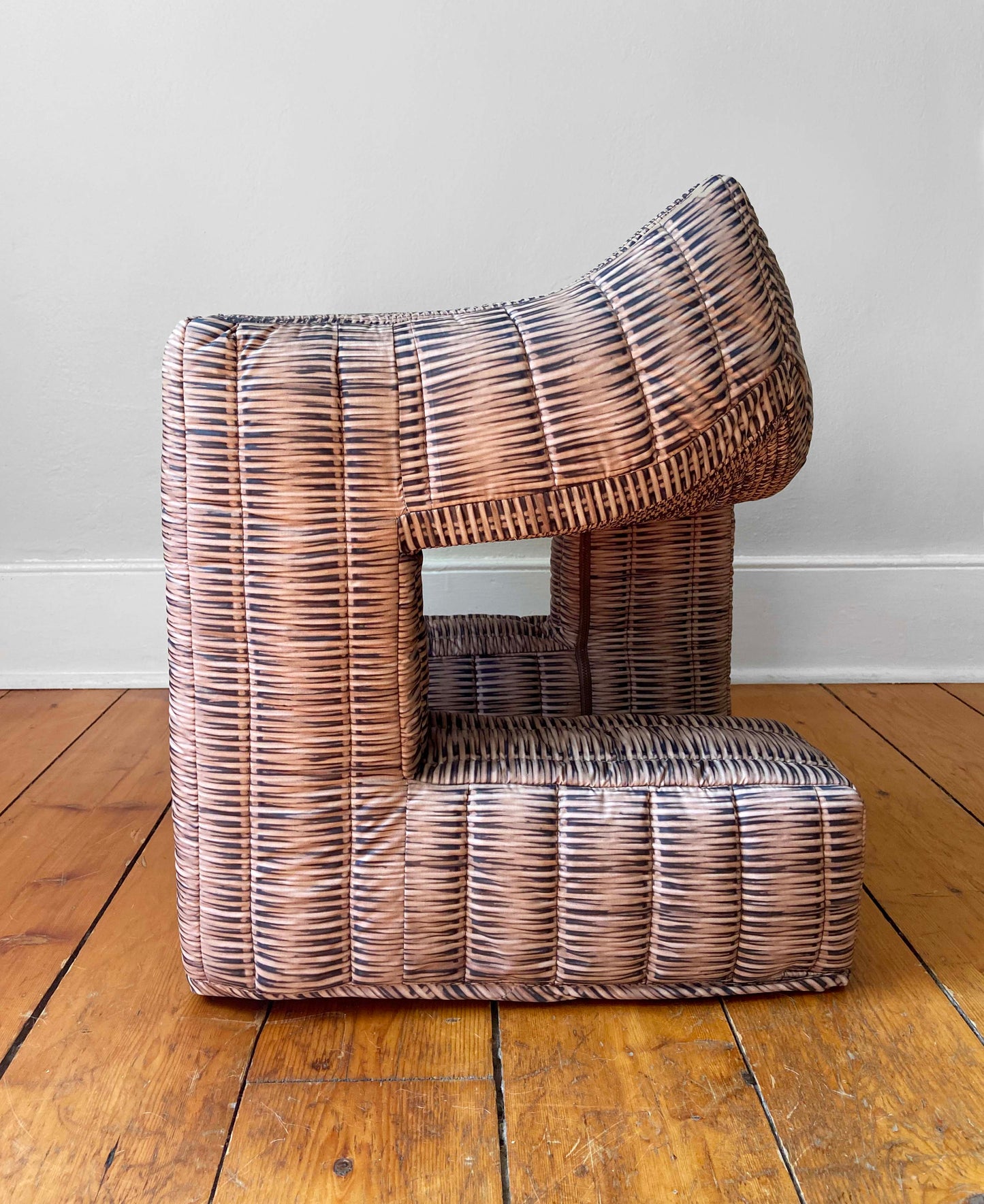 WAVE SEAT