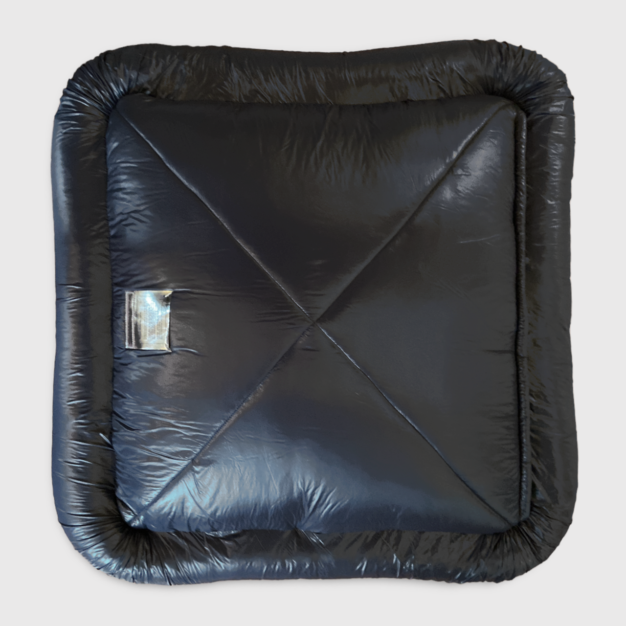 OVERSIZED PILLOW / BLACK