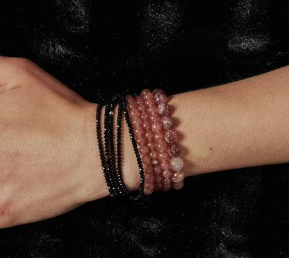 CRYSTALS: BLACK SPINEL