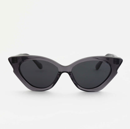 ALDER: TRANSLUCENT GREY