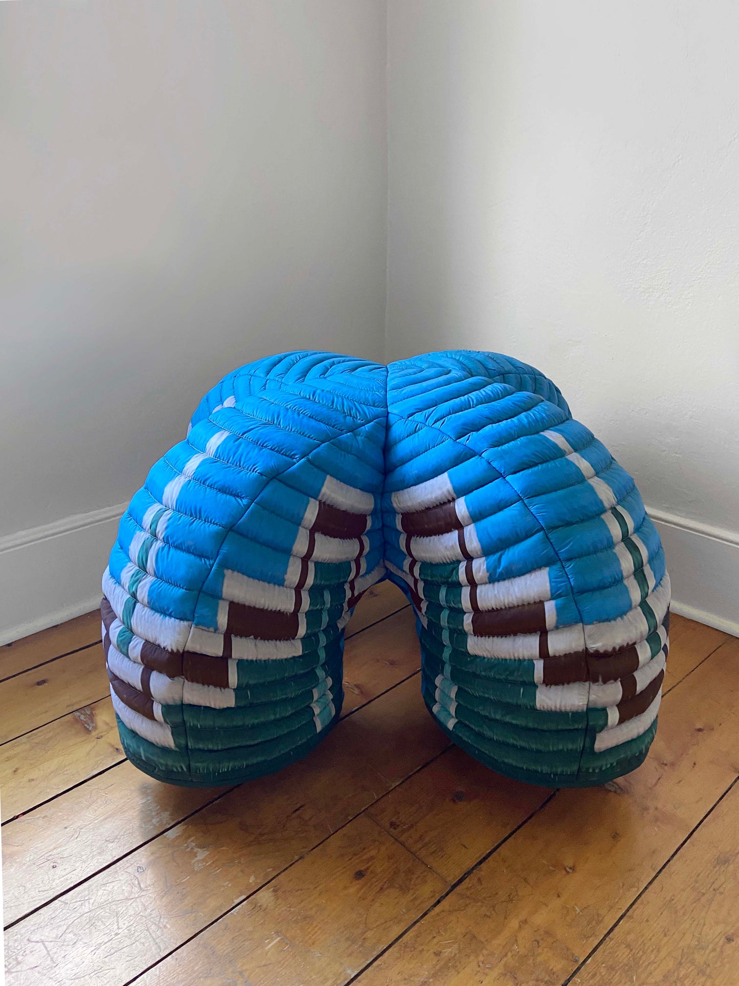 4-DIGIT SEAT: HYPER HYPER