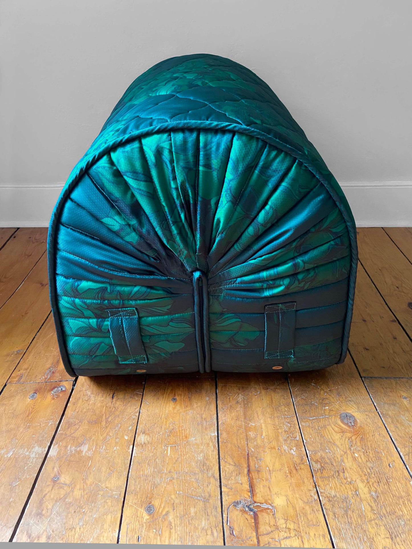 MATTRESS CUBE: GREEN FLORAL