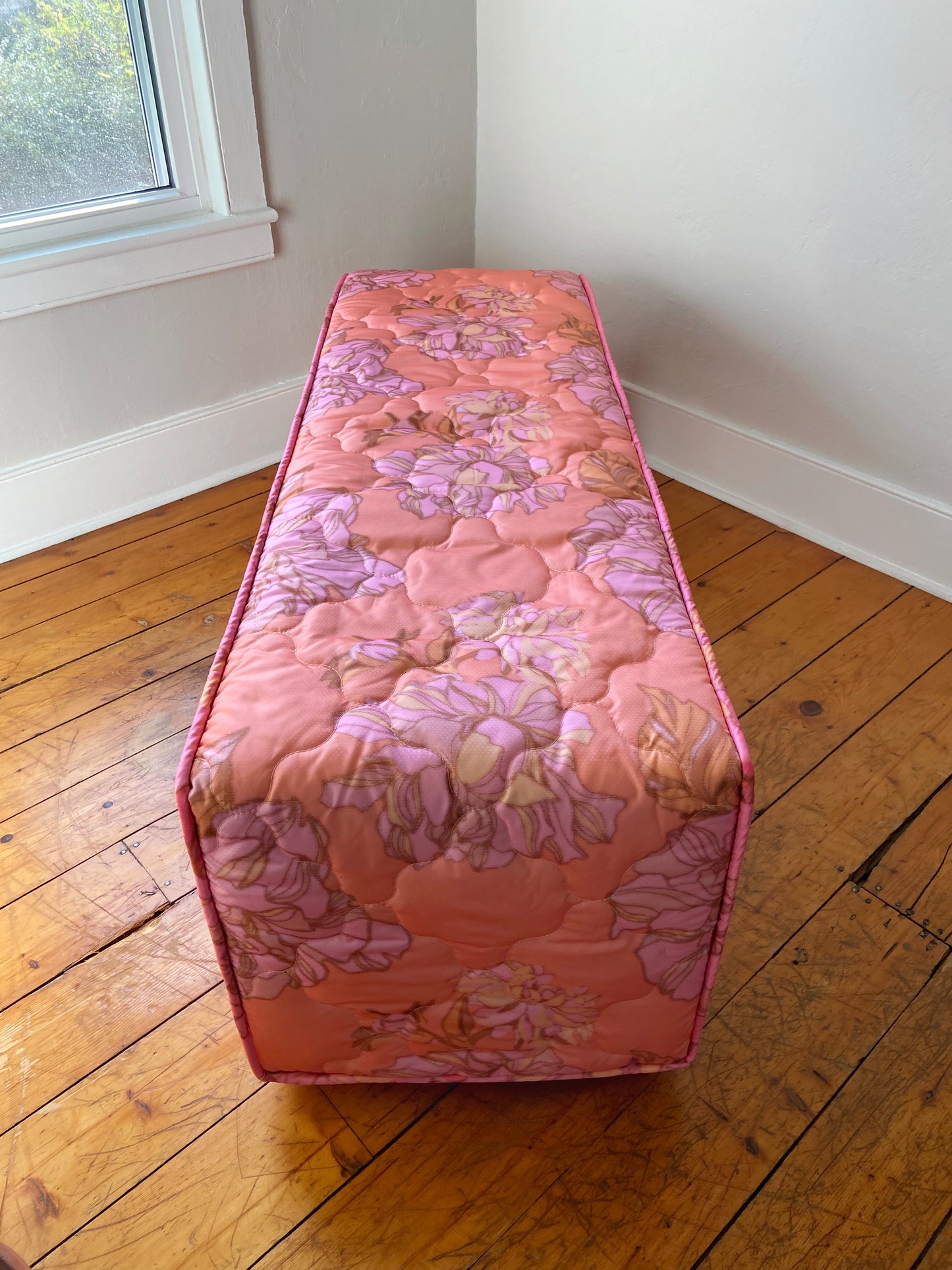 MATTRESS BENCH: PINK FLORAL
