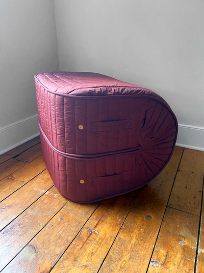 MATTRESS CUBE: RUST