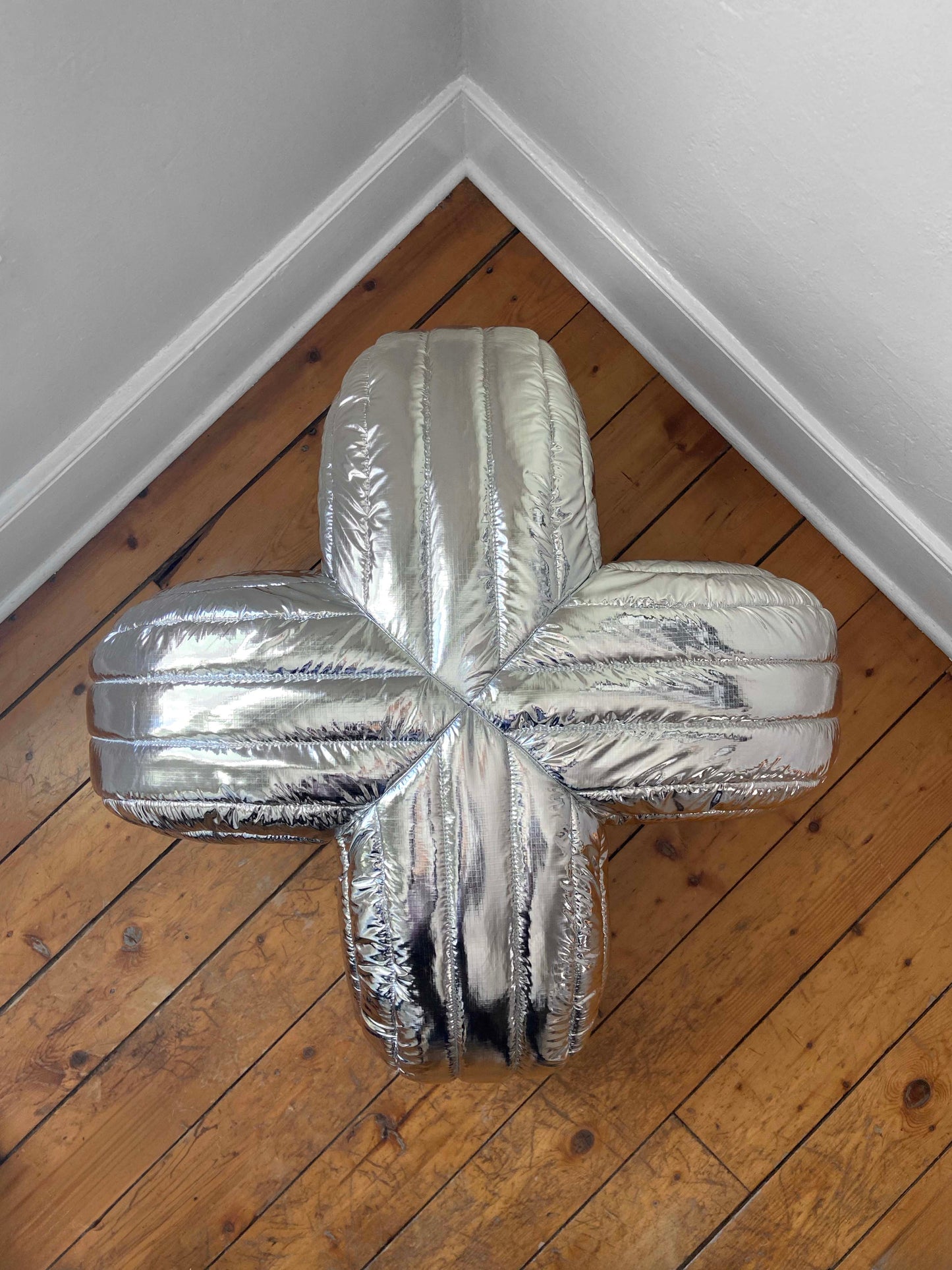 FOUR DIGIT SEAT: SILVER