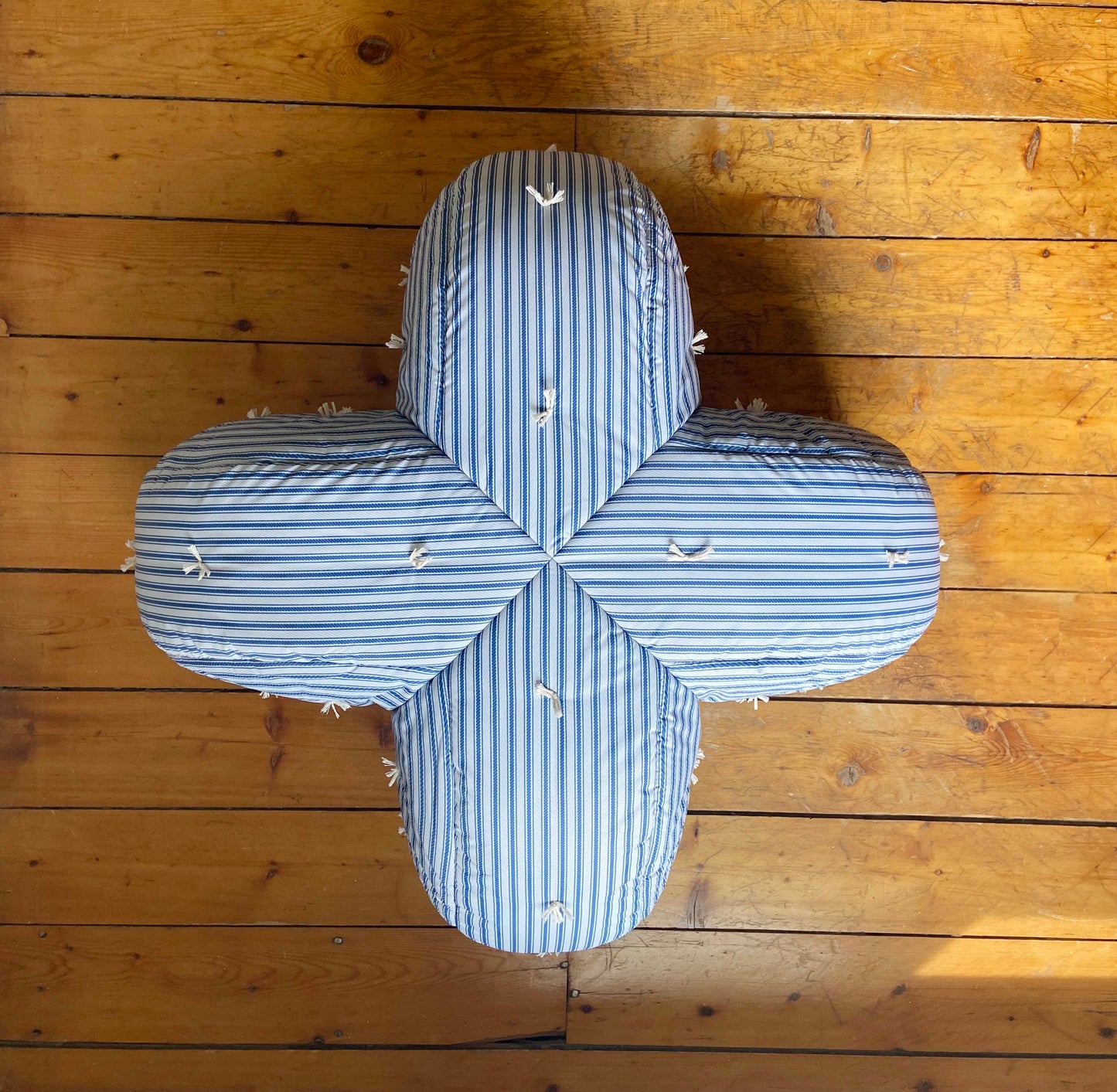 4-DIGIT: BLUE TICKING